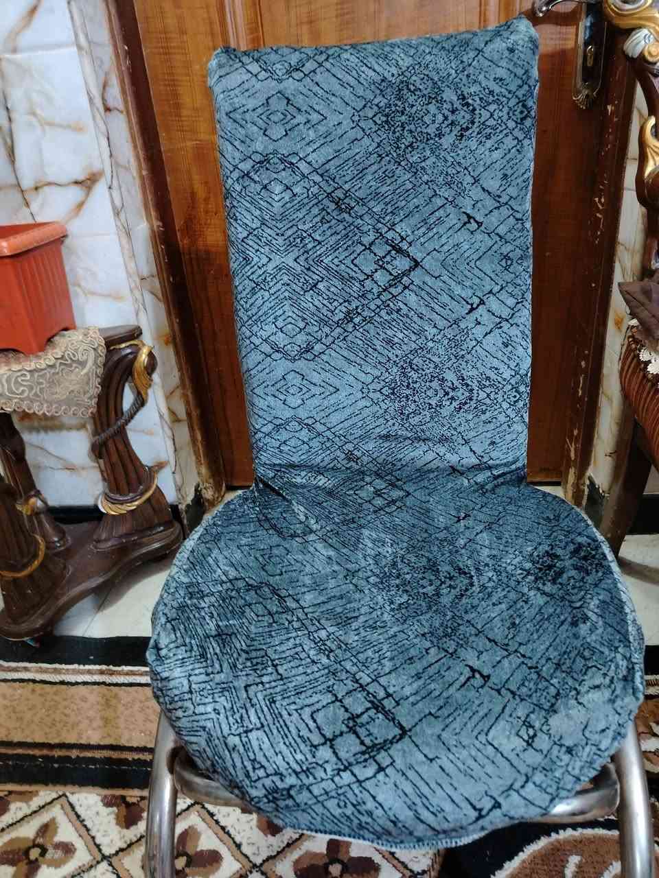 للبيع عنوان داموك طشاش
مفرش تخم 10 مقاعد 

مفرش تخم بيجي 7 نفرات 

تلبيسه كراسي التركوازي 6

تلبيسه كراسي الجوزي 4 

رقم ***********
