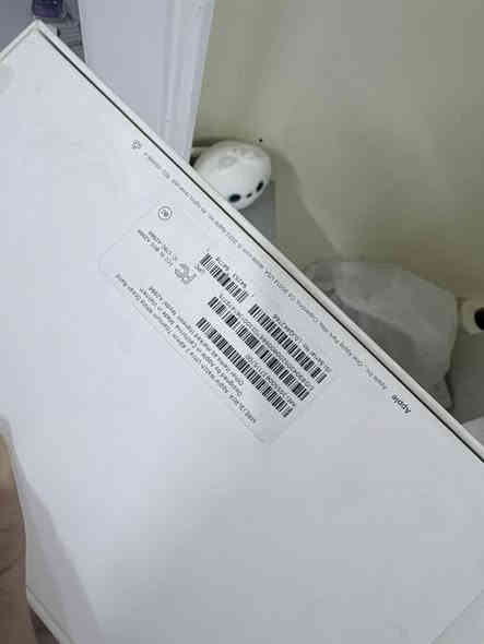 السلام عليكم 
ساعه ابل الترا 2 البطاريه 100‎%‎ النظافه100‎%‎ الملحقات الاصلي كامله
تجي بهالشكل الموضع مع سيرها ocean band الابيض
مكاني ناصريه مركز يوجد توصيل
***********
