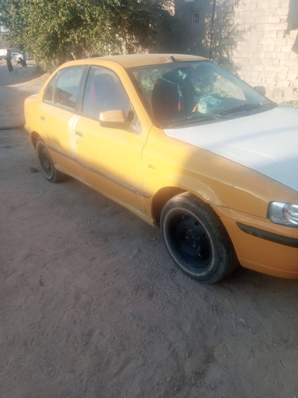 سلام عليكم سمند 2012سياره نضيفه جاهزه من كلشي مكينه تخم تاير كهربايات مصفره هيأه وغرامات ماعليها كلشي رقم بغداد مشروع وطني مداور شوكت مايعجبك راعيها موجود السعر 28 (***********)
