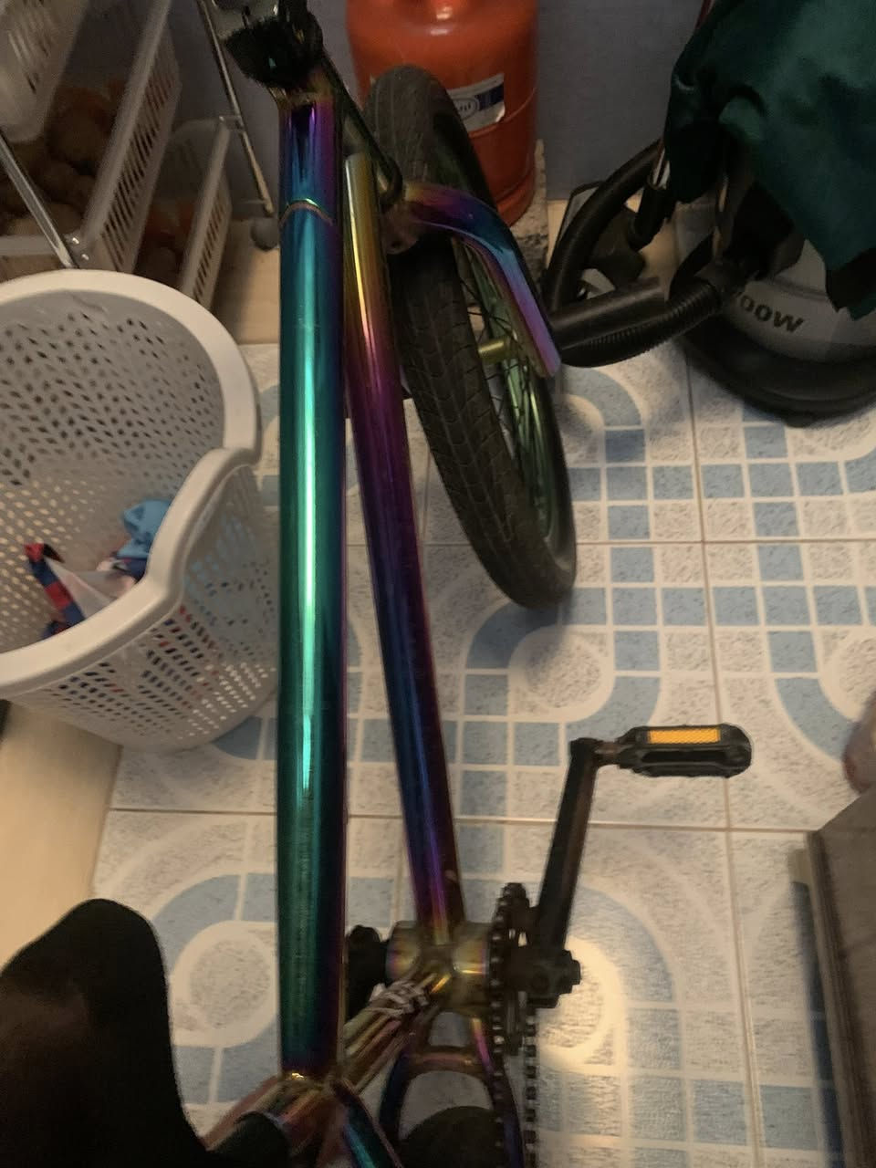 للبيع بيسكل. سبع ألوان Bmx


**إذا كنت صاحب هذا الإعلان وتريد حذفه لأي سبب، رجاءا أرسل رسالة إلى الدعم الفني**