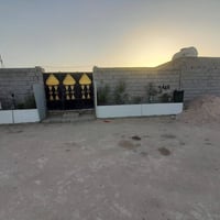 الزبير حي الشيوخ • مساحة ٢٠٠م • واجهة ١٠م