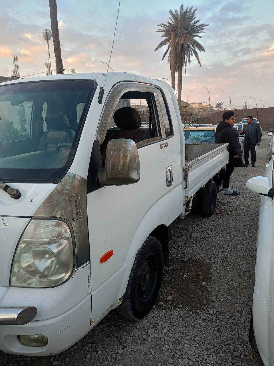 كيا موديل 10للبيع /***********/العنوان كربلاء الحسينيه السعر 75 وبيها مجال
