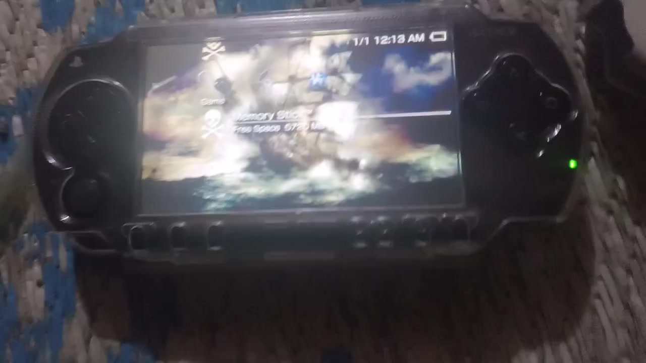 سلام عليكم  
بي اس بي عدد 3 
ثنين كاملات مع حافضات 
وحد نقص العاب ونقص باب 
مع ثنين شاحنات 
سعر 175 عواني بغداد توصيل موجود 
*********** 
ملاحظه ابيعهن كلهن
