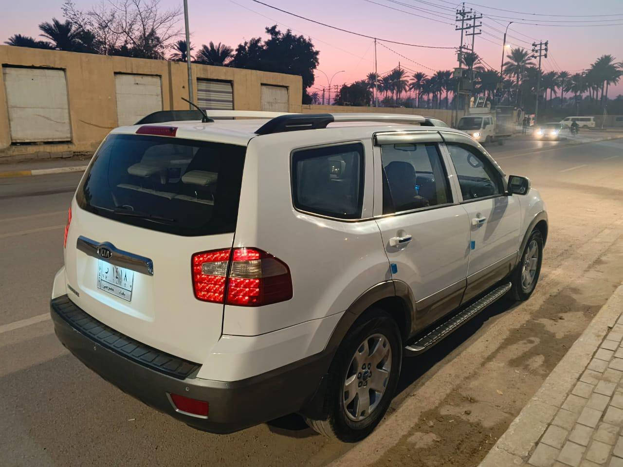 السلام عليكم 
بيع او مراوس حسب القناعة

موهافي 2013 فول 1/1 

بصمة 

فتحة 

زراك لايت

7 راكب 

كشنات جلد 

3 قطع تبريد 

صندوك كهربائي 

دفع رباعي 

لايت ناصي زنون بلادي 

بك لايت LED

كشنات امامية تدفئة 

رقم بغداد 

السونار موجود الصبغ الموضح اثر شخوط فقط بدون حادث ومعجون 

السعر 155$

للاتصال ***********

مكان السيارة كربلاء الحسينية
