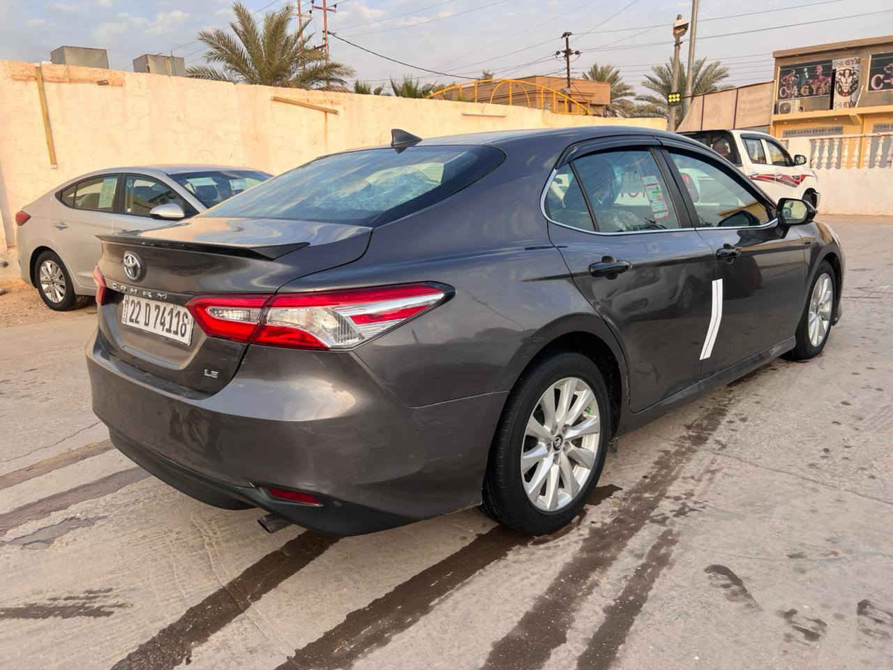 السلام عليكم
للبيع
تيوتا كامري
2019 وارد امريكي
مواصفات ال اي 
رقم أربيل تحويل مباشر
ضررهه بابين وبيهه البنيد مبدل صور الحادث والسونار مرفقه 
السياره جاهزه من كلشي
ماشيه ١٢٧ الف
سعرهه 149 وبيهه مجال لشراي
الاستفسار *********** ابو لينا

معرض سالم التجاري/الانبار/حديثه/الحقلانيه
قرب محطه تعبئة وقود الحقلانيه
