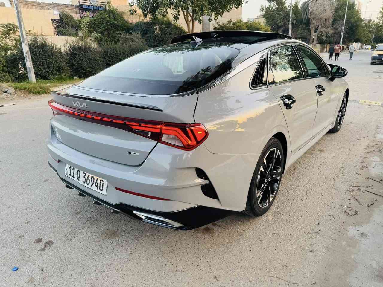 للبيع 2023 جي تي لاين
K5 gtline 2023
سونار وصور الحادث بالمنشور
العنوان بغداد 
فول مواصفات ماشيه 53 ميل 
محرك 1.6 تيربو 
صبغ جاملغ وبنيد واللغد مبدل 
السعر قفل نهائي 158 بدون عملة رجائآ
***********
