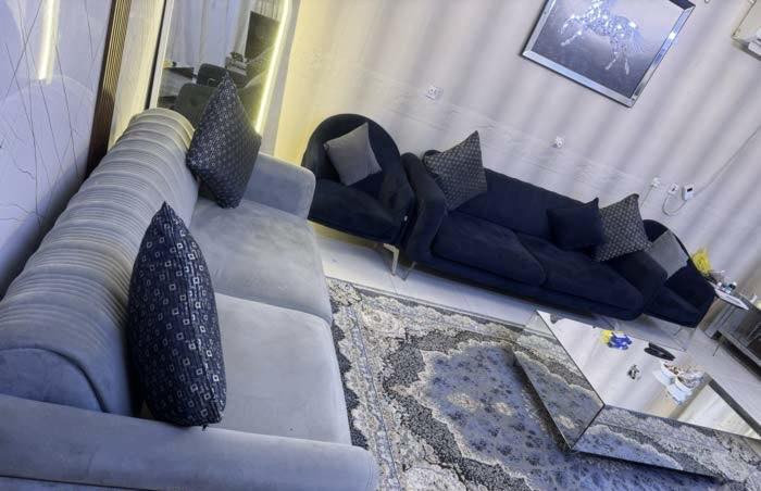 تخم قنفات ٨ مقاعد سرير من اثاث هوم سنتر تخم نظيف بدون اظرار مكان دوره الاثورين


**إذا كنت صاحب هذا الإعلان وتريد حذفه لأي سبب، رجاءا أرسل رسالة إلى الدعم الفني**