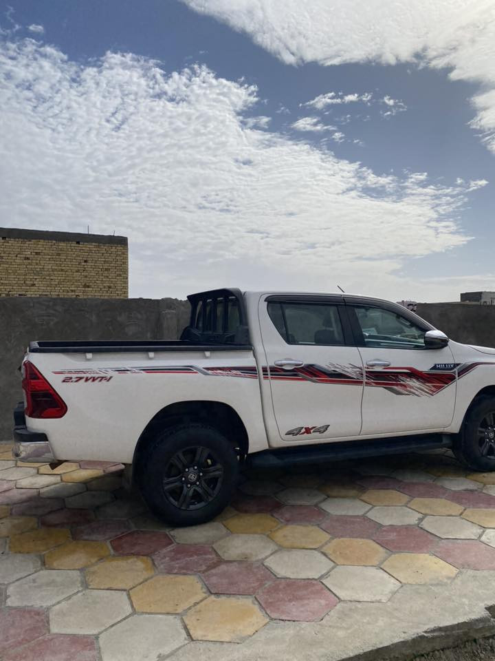 السلام عليكم فور ويل ساز 2023 نظيفه استخدام شخصي رقم اربيل شمالي كفالة عامه من الدعاميه للدعاميه العنوان ذي قار ناصرية مركز 
السعر 325 
***********
