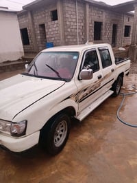 بيكم دير 2007 كير + محرك + شاصي/  شرط السعر 40 07512495812