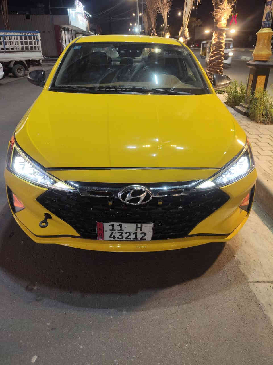 السلام عليكم
النترا موديل 2020 وارد امريكي حادثه بسيط جدآ فول مواصفات عدا الفتحه 
بصمه 
كشنات كهرباء
كشنات تدفئه
فول تحكمات 
لايت زنون اربع عدسات 
اشاير بالمري 
اشاير ترحيب 
مكينة 2000 دوش
كير اي تي
بك لايت لد
صنوك بصمه
سستم الصوت دمام 
منضومة غاز
رقم دولي الجديد
السيارة بسمي تحويل ثاني يوم
مكان السيارة شارع فلسطين 
للاستفسار ***********
