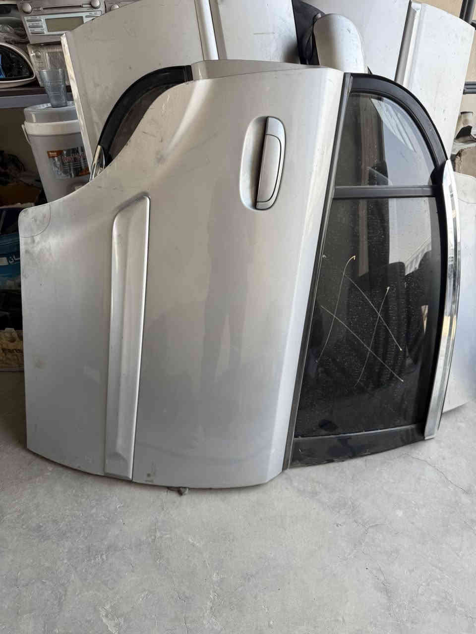 سلام عليكم 
تخم بيبان كيا ريو 2011 سلفري
مجمع اليسر
للبيع الأدوات الأحتياطية
لكافة السيارت 
العنوان النجف الأشرف حي الصناعي
 قرب جسر مستشفى الصدر
بأدارة علي الخفاجي
ارقام الهاتف (***********)  (***********)
