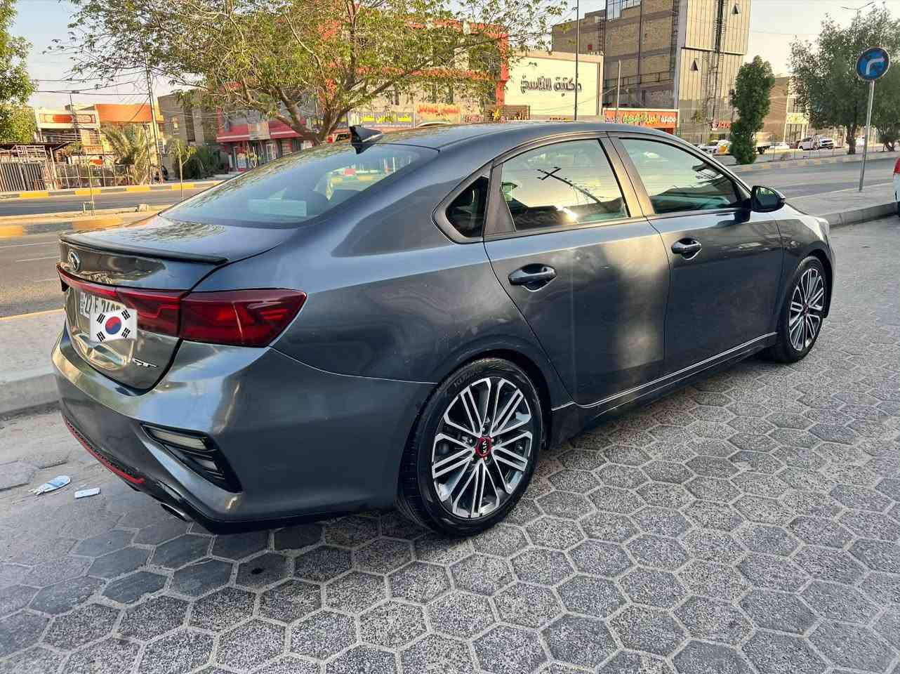السلام عليكم
 للبيع
Kia Forte GT 2021
كيا فورتي جي تي 
موديل 2021
ماشيه  80 ميل
كير Dct دبل كلج 7نمر الكير المرغوب القوي 
مكينه 1.6 تيربو  201hp
رقم اربيل دولي سنويه ب اسمي 

تحويل مباشر( فقط تحويل)

حادثها قبق جنطه فقط

على وضع الشركه ليبل واحد

مواصفات GT المعروفه  

فوووووووول عدا الفتحة

🔥بصمه 
🔥جنطة كهرباء 
🔥اشاير مري 
🔥شفتات ستيرن 
🔥رادار جانبي
🔥رادار امامي 
🔥رادار تحديد مسار 
🔥ايقاف ذاتي 
🔥مثبت سرعه 
🔥مانع انزلاق 
🔥تبريد قطعتين 
🔥شاشة
🔥كشنات جلد  كنتارا
اناره داخليه بل أبواب وبل دشبول علامه الGT الوان عديده
🔥 سستم صوت 🔉harman kardon
🔥تبريد بيانو +مناخ منفصل
🔥كزوز صوت بلادي رياضي

بانزين كله محسن
/دهن  كله ادينول / تايرات كومو الاصلي 

السعر $$$ 148 

مكاني نجف
للاستفسار  الاتصال على الرقم +واتس

***********

