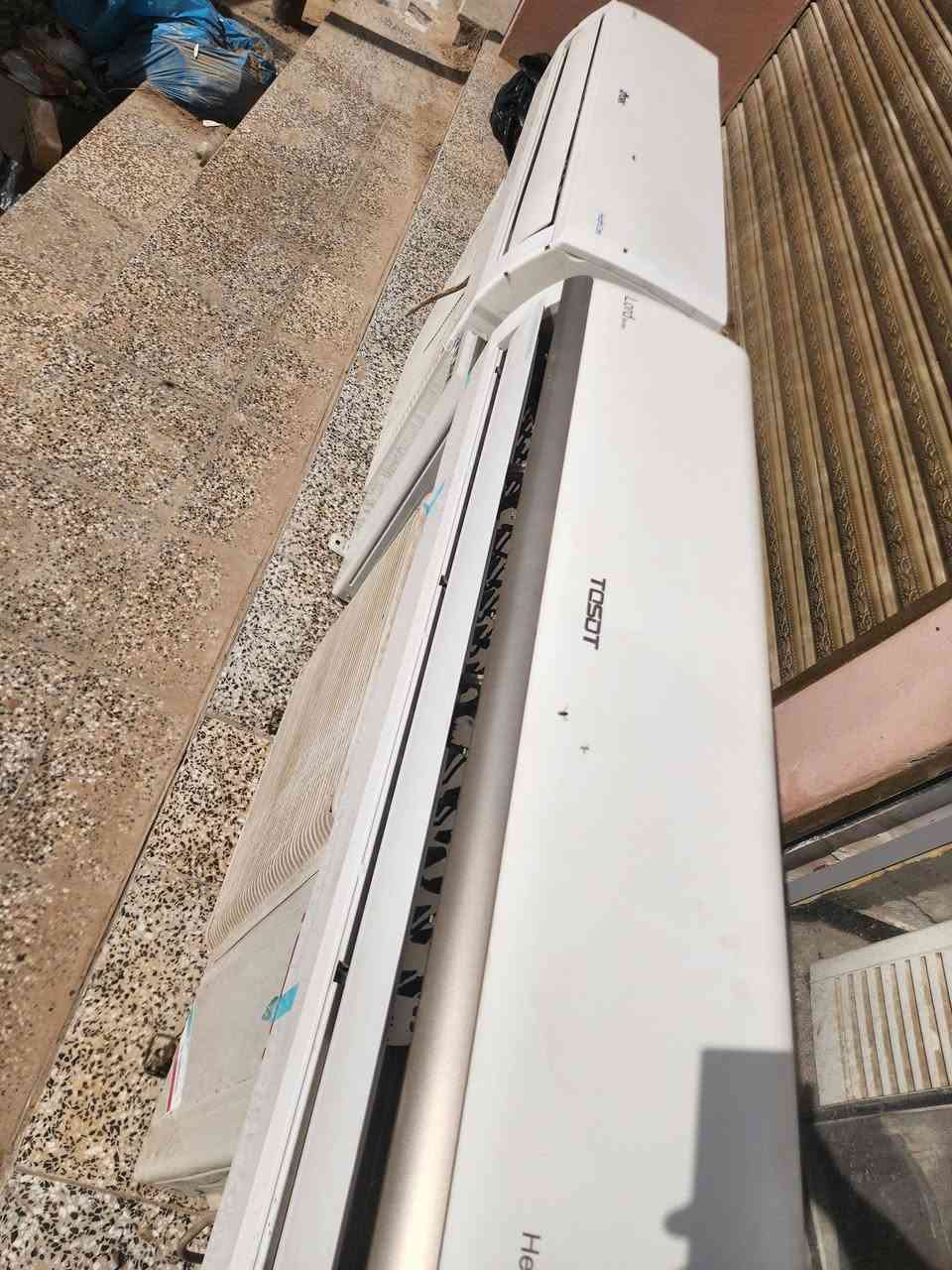 سلام عليكم سبالت طنين توسوت او يورك كاملات علا الفحص وضمان وبلاديت مكان بغذاد الكماليه كاع ابو علي الدرجي سعر الوحد 400
***********
