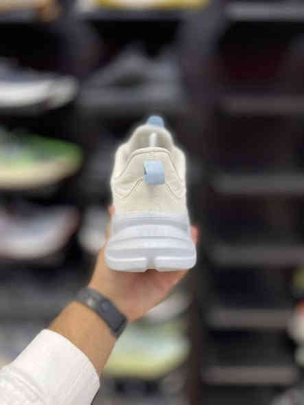 ماركة ERKA
طبي 100‎%‎
وزن خفيف 
قياس 41
السعر 15
نضافه 95‎%‎
العنوآن نجف ملحق الروان 
توصيل 🚚 محافظات 6 داخل النجف3 
*********** واتساب
