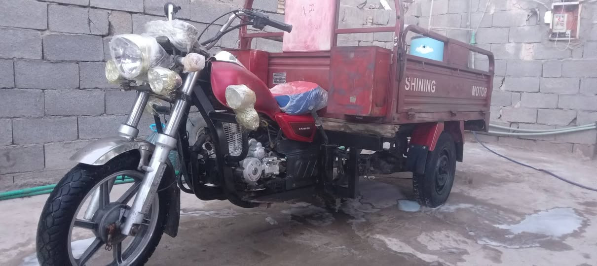 سلام عليكم ستوته صقر البيع موديل 2018 والمكينه 19 رقم هاتف ***********
