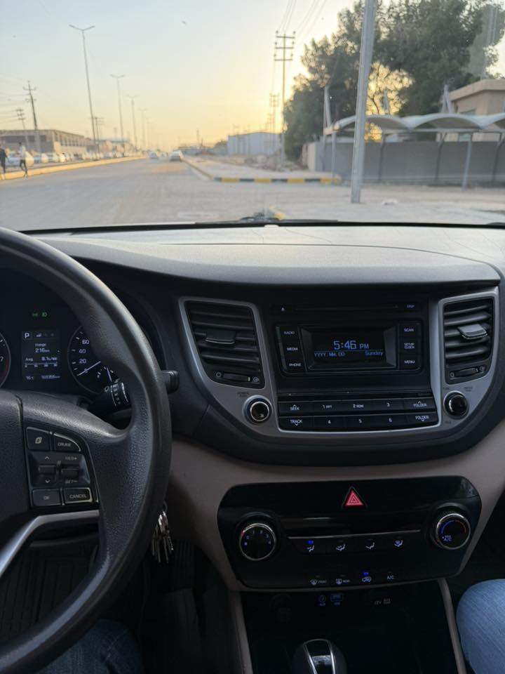 توسان 2018 خليج مكفولة اربيل رقم الماني تبريد شغال سيارة حلوة جاهزةالسيارة نظيف مكاني النجف السعر قفل 175 بيع مستعجل الاستفسار فقط اتصال ***********
