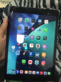 ايباد ٩ • ٦٤ • مبدل ايسي شحن