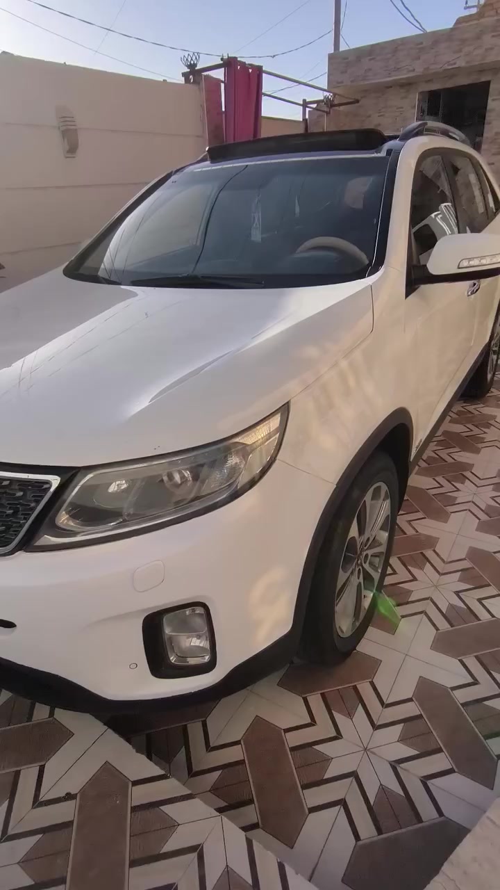 كيا سورنتو 2014 كويتي فول 
‏‎مكفوله من التبديل و الشخوط 
حته دعاميات كفاله شرط 
رقم بغداد  الجديد 11  بسمي تحويل ثاني يوم 
‏‎ماشيه 70  الف حقيقي سياره شرط الفحص 
‏‎سياره جديده بمعنى الكلمه 
‏‎مواصفات 
‏‎بصمة تشغيل 
‏‎بصمة أبواب 
كشنات جلد 
‏‎كشنات كهرباء 
‏‎تبريد 3 قطع
‏‎7 راكب 
‏‎6سلندر 3500
‏‎حساس امامي وخلفي
‏‎نظام ايكو + سبورت تقليل البانزين
‏‎ومواصفات أخرى 
‏‎سيارة جديدة معنى الكلمة شرط الفحص
‏‎(السعر 205$ ) و بيهه مجال 
رقمي ***********
مكاني الديوانيه الحمزه الشرقي
سياره حالين رقم جديد و هزه جديد
