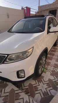 سورنتو ٢٠١٤ • ٦ سلندر • ٧ راكب