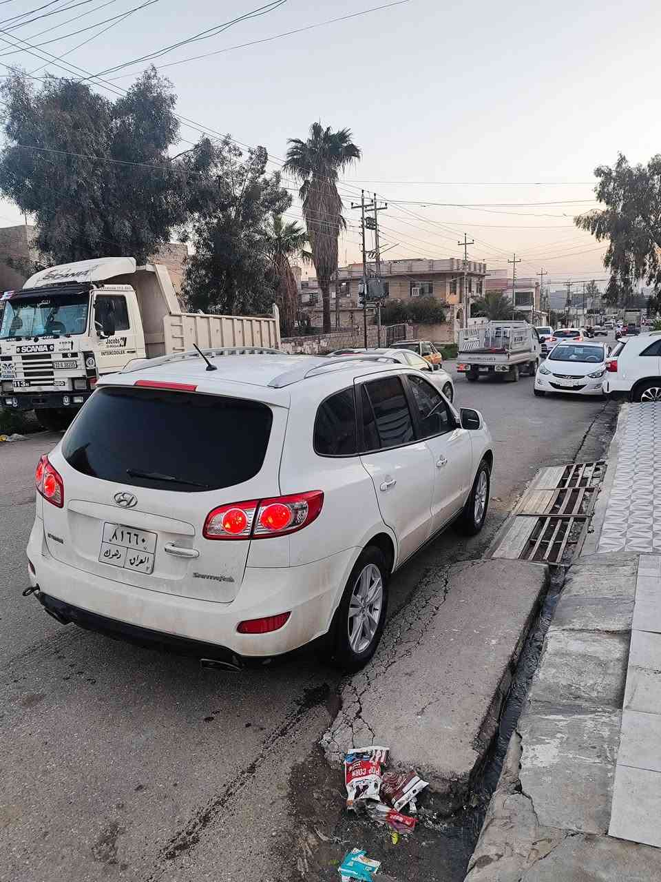 سلام عليكم  سياره سنتافي موديل 2011 فول مفول بصمه واحد على واحد سياره جاهزه من كلشي مال بيت محرك 4 شرط ما مفتوح شرط محرك كير سياره احلى من بل صوره سياره  جاملغ المامي شبر ونص صبغ  بدون دواخل اي لاسفسار *********** بي واتساب
