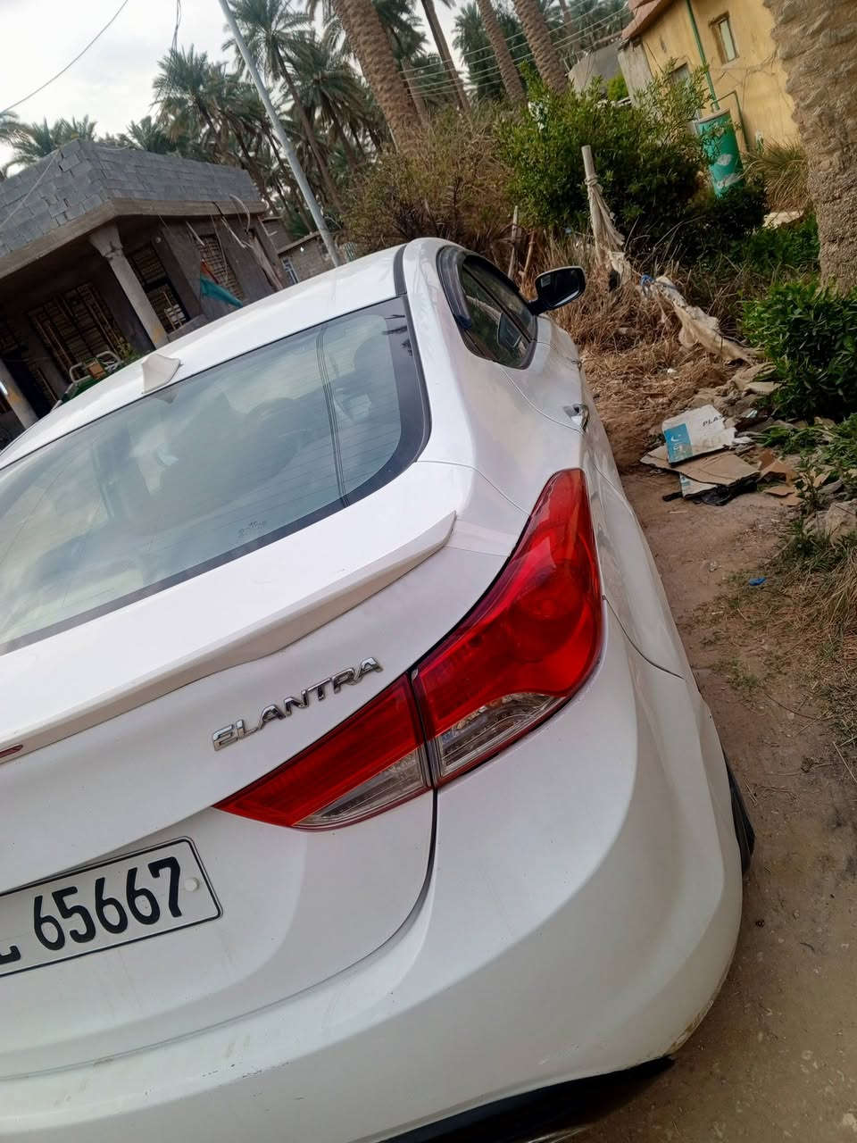 مديل 2013 مكينه الف 1600مراوس بل 16او 17حسب القناعه أو بيه صبغ اربع 4قطع أو نتفق على  ويصير خير انشاء الله ***********متواجد فقط بليل أو بيع السعر 95او بيه مجال
