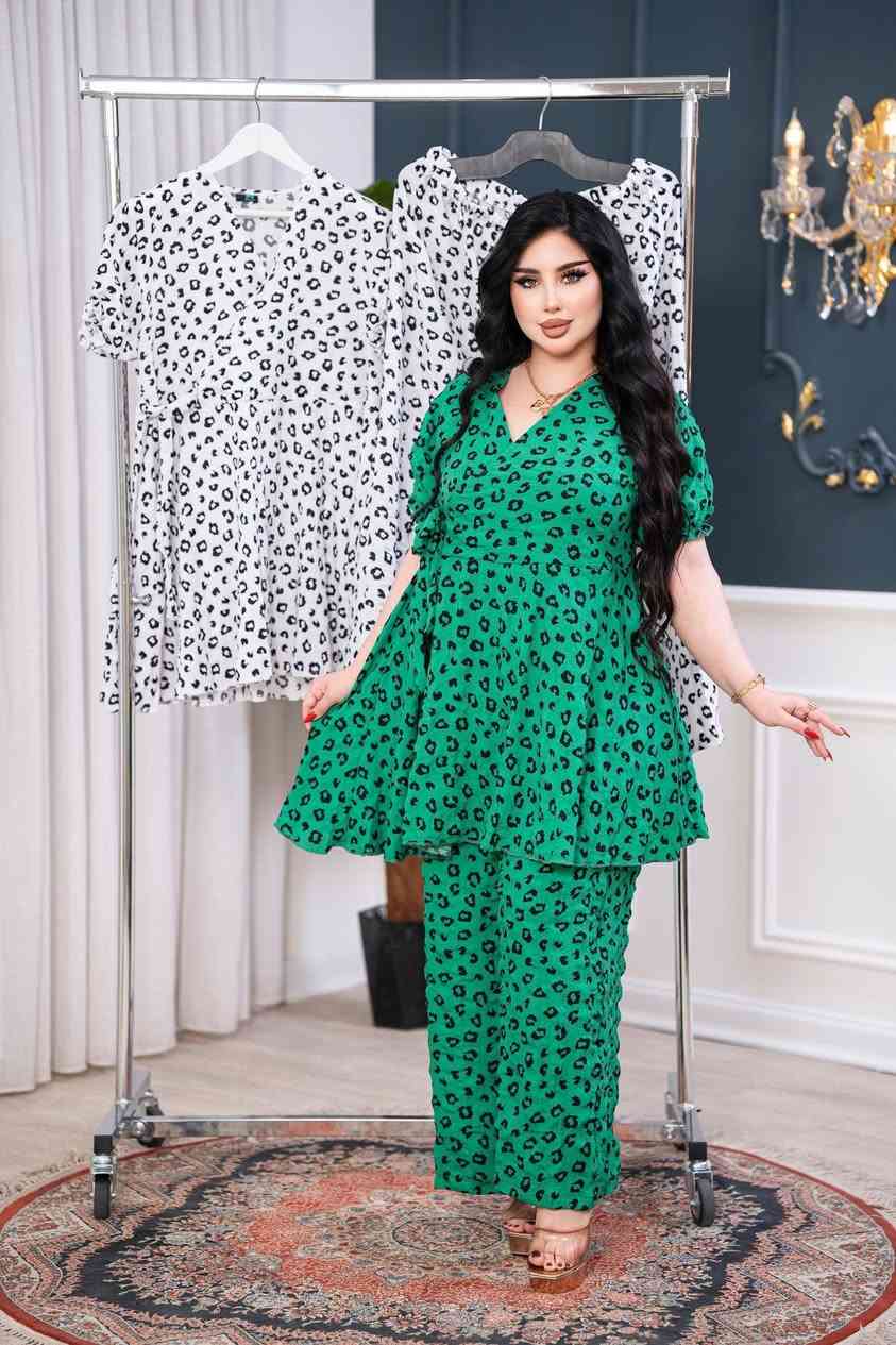 تراك نسائي خامة كريشة شرط الفحص 

فري سايز لجميع القياسات التحكم من الجوانب 

سعر الدرزن 99 الف


**إذا كنت صاحب هذا الإعلان وتريد حذفه لأي سبب، رجاءا أرسل رسالة إلى الدعم الفني**