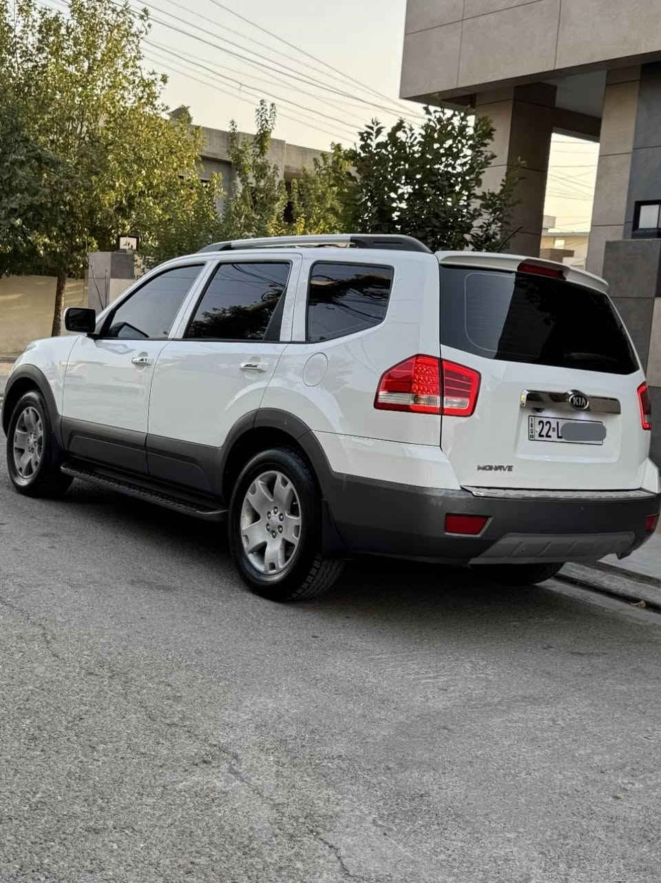 ●●●●●●السلام عليكم●●●●●●

Kia Mohave 2016
کیا موهافی ٢٠١٦
 للبیع فقط ☆بدون مراوس☆

 مکفوله من الصبغ دعامی للدعامیه
محرک وكير مامفتوح كفاله

کامل مواصفات / زيرو شريكة بخيت
بصمه عدد ۲
ثلاث مقاعد و کشنات جلد
تدفئة وتبريد بالكشنات
تبرید مرکزی بالسقف 
فتحه السقف
دبل اكسل ومانع التزلق
بک لایت لید ۲۰۱۸
سبایدر الخلفی وشباك نحلة
شاشه کبیره وتحکمات
بخاخ لايت وزينون
کامیرا وحساس امامي والخلفي

مفروشه کامل بطخم کاعیة

فقط بي حالوب قليل.. وخفيف ..

الشرایی یتصل مجاوب التعلیقات او الخاص

سنویه وکل شئ جدید وارقام جدیده شرط التحویل 

مكانه/قضاء سوران تابع لاربيل
سعر البيع ١٨٥ ورقة ومجال قليل 

۰٧٧٠١١٠٣٦٤٤ واتس اب


**إذا كنت صاحب هذا الإعلان وتريد حذفه لأي سبب، رجاءا أرسل رسالة إلى الدعم الفني**