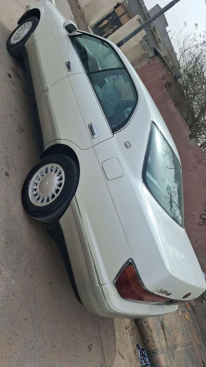 السلام عليكم سياره بطه مكفوله كفاله عامه حتى من الصبغ رقم بصرة جاهزه من كلشي سنويه جديده *********** السعر 68
