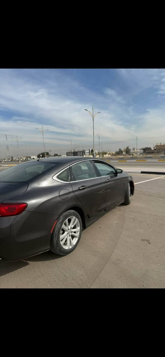 السلام عليكم
كرايسلر S200 2015وارد أمريكي بيه قطعتين صبغ جاملغ وبنيد صبغ بدون داواخل مكفوله سونار مرفق بل منشور

سياره مكفوله. شواصي. لغد. محرك. كير. كلهن كفاله عل وضع الشركه

سياره فول مواصفات واحد عل واحد
محرك 2400. سلايد روف. ترحيب عن بعد.. بصمه تشغيل وابواب . لايت زنون.كير 9 نمر. تخم تاير جديد. سياره ربع متصرف عليه كامله من كلشي

رقم اربيل بسمي تحويل مباشر احولك 

والسعر 93 وبي مجال للطيبين

مكان سياره الأنبار الفلوجه الاستفسار عن الرقم ***********
