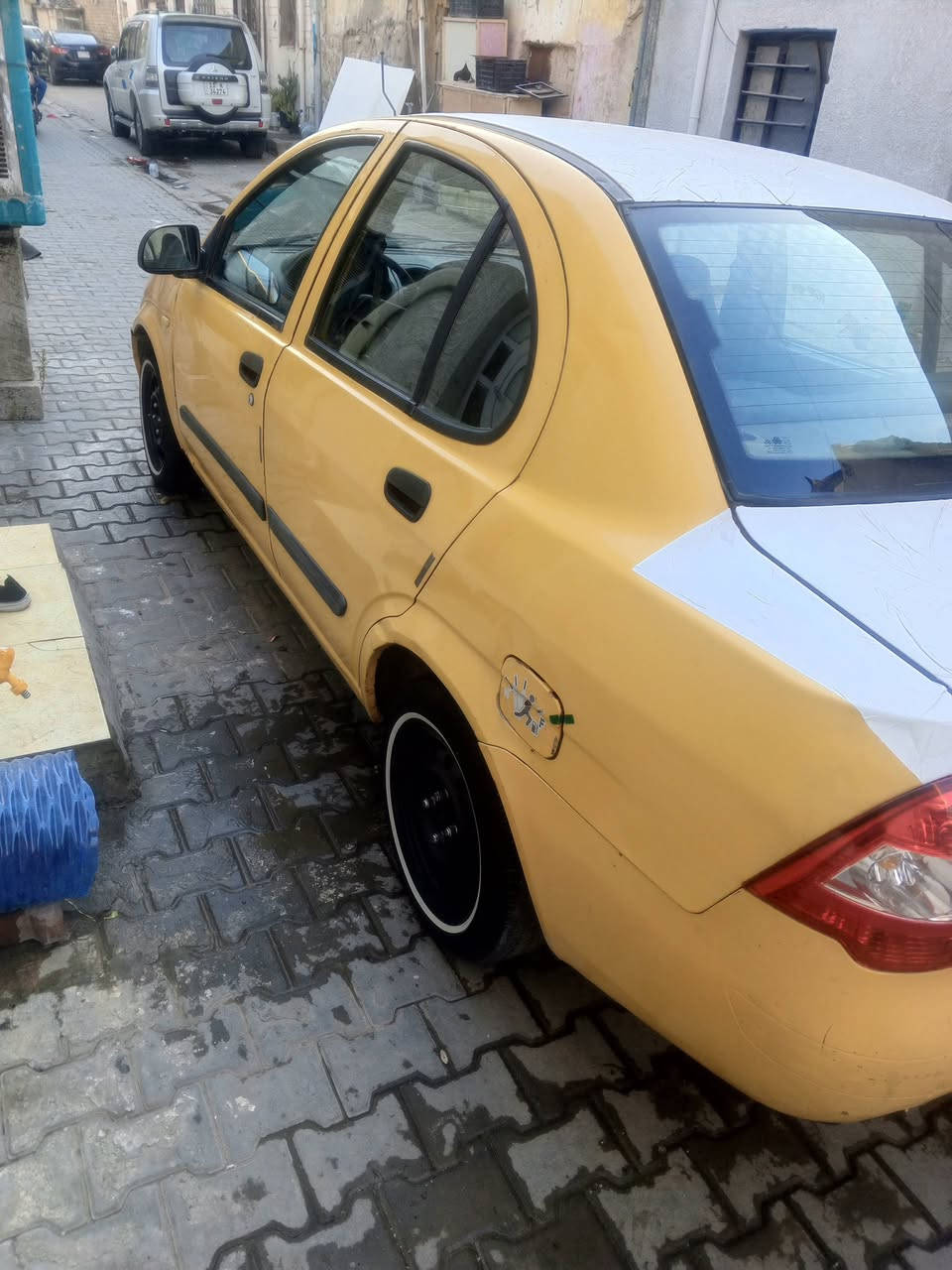 السلام  عليكم طيبه موديل 15 مطلوبه هيه 300 الف بيهه تلحيظات بصيطه المحرك بي خيط تبخير بس خير من الله ترايه  حلو السيارة السعر 31 بيه مجال بصيط حك جيتك


**إذا كنت صاحب هذا الإعلان وتريد حذفه لأي سبب، رجاءا أرسل رسالة إلى الدعم الفني**