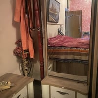 غرفة نوم تركية مستعمل قليل  ملحقات كاملة+دوشك  راسلنا على رقم الهاتف و...