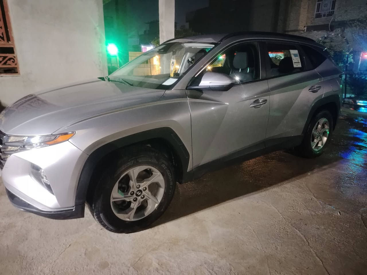 السلام عليكم
توكسان موديل 2022 امريكيه
مواصفات
بصمه ، رادار امامي ، وخلفي، وجانبي، شاشه ، كامره ، كشنات تدفئه
كشن كهرباء ، لايت زنون ،  
مكينه حجم 2500 جاهزه مابيه اي نقص نظيفه جدا

السعر 188 ورقه وبيه مجال  مكاني بغداد 
للاتصال ***********
وتساب ***********
دواخل سليم 100% صور الحادث ع واتساب
