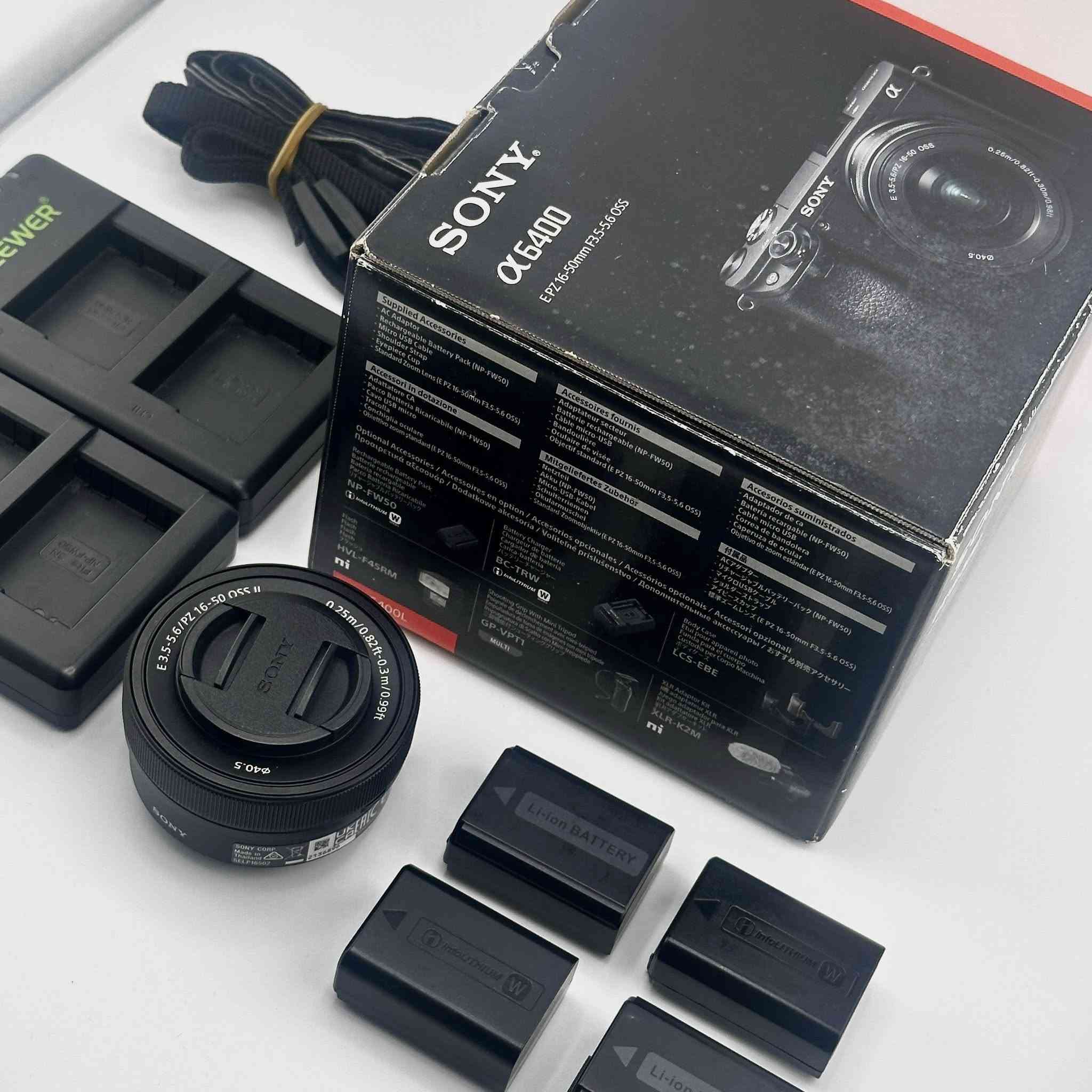 Sony A6400 Mirrorless Camera Kit
🔹 24.2 MP APS-C Sensor  
🔹 Sony 16-50mm OSS II Lens  
🔹 4K UHD Video Recording  
🔹 Real-Time Eye Autofocus  
🔹 180° Flip Screen  
🔹 Professional Aluminum Cage

📌 Accessories:
• 4 Batteries  
• Dual NEEWER Chargers  
• Original Strap  
• Original Box

📌 Shutter Count: 56,000

📌 Condition: Excellent

🗒️ الملاحظات:
نظيفة جداً، استخدام مرتب وشخصي، السنسر نظيف جداً وتعمل بدون أي مشاكل.  
مناسبة جداً للتصوير الاحترافي

💰 Price: 999 IQD

🚚 توصيل متوفر لجميع محافظات العراق مكاني بغداد


**إذا كنت صاحب هذا الإعلان وتريد حذفه لأي سبب، رجاءا أرسل رسالة إلى الدعم الفني**