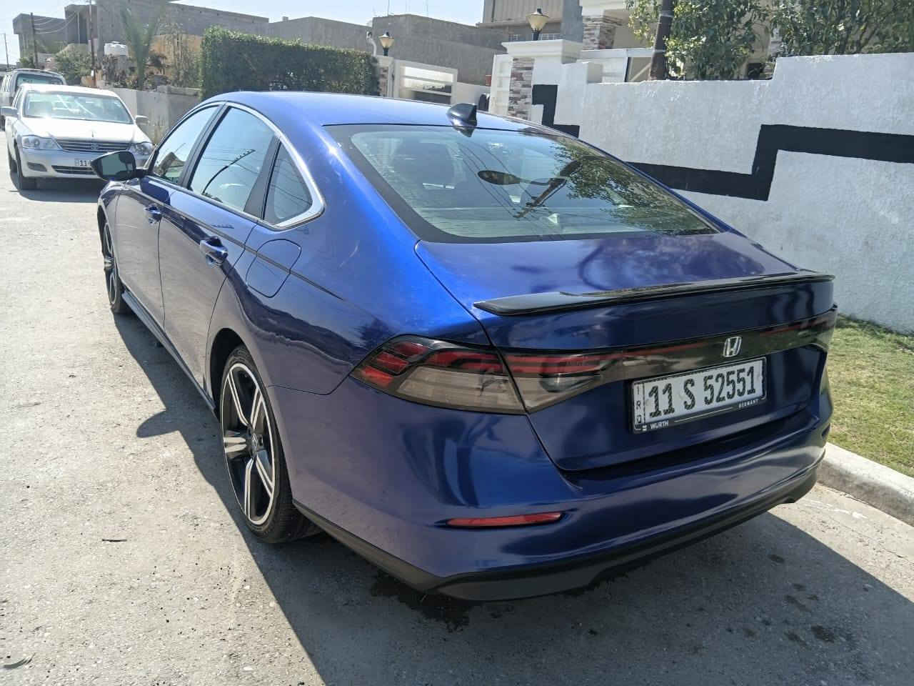 هوندا اكورد هايبرد موديل 24 مواصفات سبورت Leبدون ايرباك ترقيم جديد بغداد سنويه بسمي شرط تحويل سعر 175 بيه مجال ***********
