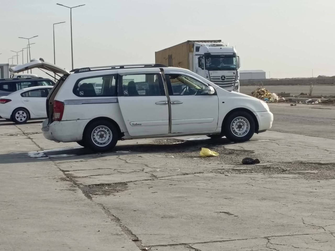 سلام عليكم سيدونه البيع مديل 8مكينه كاز كير عادي كايمه مضروبه جاملغ ومبدل الجاملخ الخلفي واكع عليه الباب السلايت ومصلح تبريد شغال ***********
