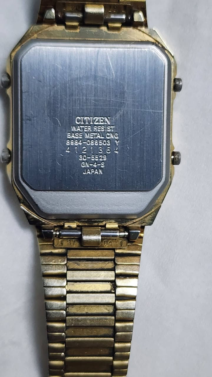 ستزن اصلي دبل تايم جرس منبه. Jaban حصريا موديل بداية الثمانينات💣 القطعه مخزنه🇯🇵 كامل المواصفات موديل نادر جدا السعر 250$


**إذا كنت صاحب هذا الإعلان وتريد حذفه لأي سبب، رجاءا أرسل رسالة إلى الدعم الفني**