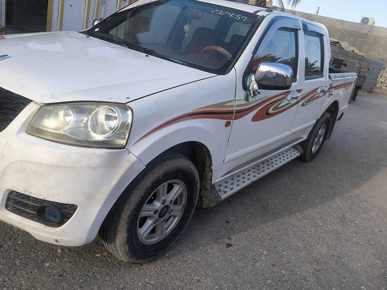 السلام عليكم كريت ويل موديل 14رقم بصره مكان السيارة واسط قضاء الحي معروض 68وبيه مجال بسيط إتصال ***********
