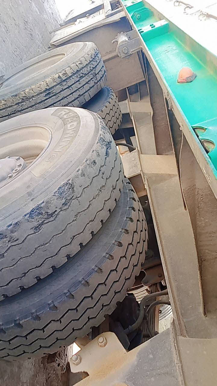 سلام عليكم لبيع عربانه حداديه طول 12ونص
جناب رتفاع 200 شاصي 16مكفول من فطر ولحيم 
تخم تاير. سعر88بيه  مجال قليل المكان الحله النيل 
رقم ***********
