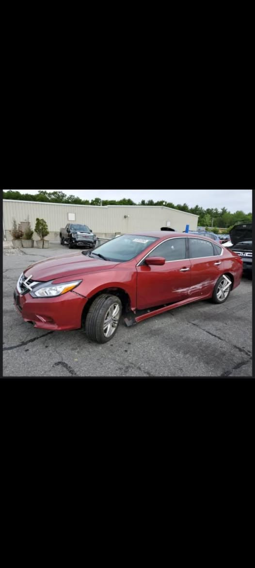 التيما ٢٠١٦ فول فتحه بصمه ماشيه ٩٥ الف بدون حادث بدون غرق بدون صبغ السعر ١٠٥ورقه مكاني الحريه الاتصال ***********
