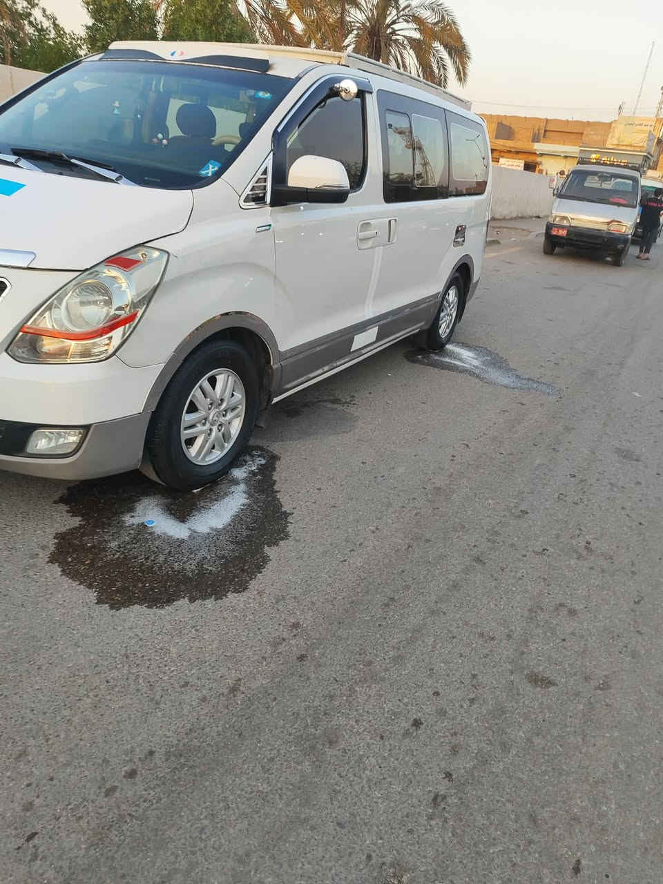 سلام عليكم ستاركس لبيع سياره مكفوله وجائزة مكينه كير حداديه كله جاهزه مابيه اي نقص والستفسار الاتصال على رقم صاحبه انا مكلف بل نشر*********** //*********** اتصال مباشر على راعيه وتحويل ثانية مكان واسط صويره
