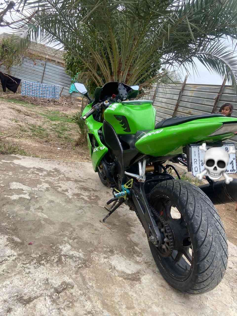 سلام عليكم ورحمه الله وبركاته
Zx10 r 

موديل 2004

المحرك 1000

رقم وسنويه للبيع او مراوس 

مكاني بغداد 

رقمي للتواصل ***********

التوضيح الدراجه مفتوحه وع ايدي لي يعرفني يعرف شغلي ولي مايعرفني يجي ويشوف  

مبدل كرنك ستندر 
وكور نعومه وشلعه ومعدل  

تريد تعرف اكثر عن الدراجه ااتصل وعيوني لك
