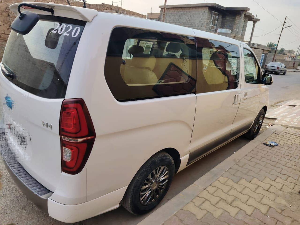 للبيع سياره ستاركس 2020 محرك مفتوح مكفوله كفاله عامه مصفره هيه وغرامات ما عليها الف وما تصرف عليها الف جاهزه من كل شي رقم بغداد تحويل مباشر ***********
