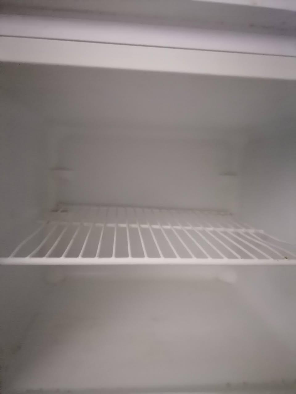 السلام عليكم هاي الثلاجه نضيفه وتجميد فول قيم واخذ


**إذا كنت صاحب هذا الإعلان وتريد حذفه لأي سبب، رجاءا أرسل رسالة إلى الدعم الفني**