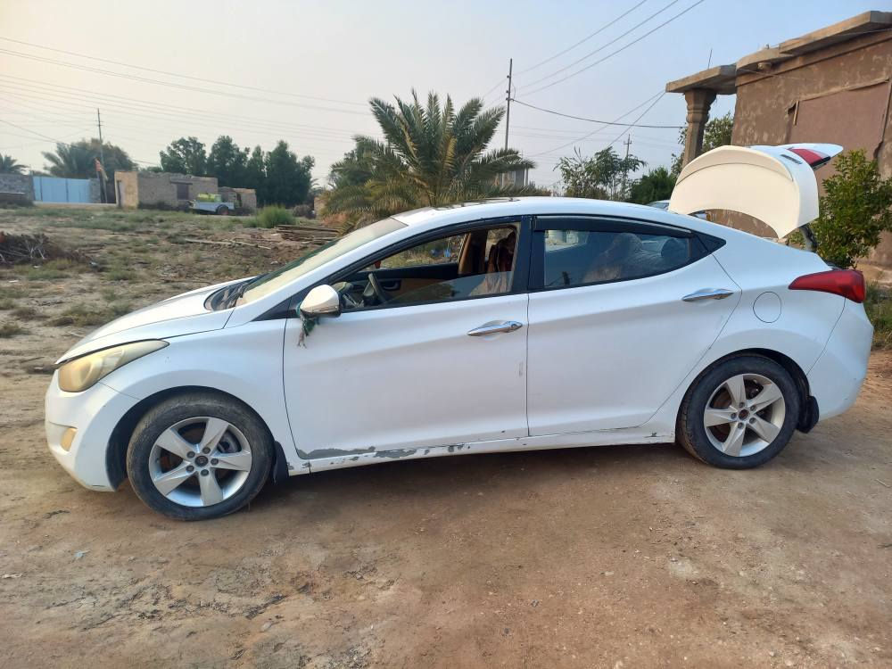 النترا مديل ١٢ مكفوله كفاله عامه من  ضربه وصبغ رقم نجف بسمنه مكينه ١٦٠٠ بيه بس تكشير مبين بالصور السعر ١٠٥ وبيه مجال بسيط للاتصال *********** النجف, العراق
