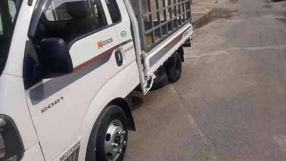 السلام عليكم كيه فحل للبيع موديل ٢٠٢١ السياره مكفوله من الصبغ والضربه والشواصي والطوس السياره ابلاديه وعلى وضع الشركه رقم بغداد تحويل مباشر. ماشىه ٧٨.حقيقي وعلى الفحص لاستفسار ***********
