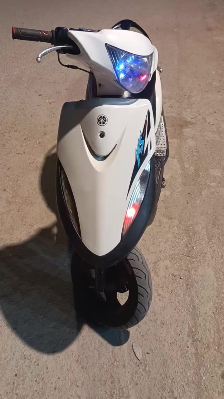 السلام عليكم 

دراجه
سلف  كهربايات 

كلها شغاله شلعه ومعدل

550

عنواني الناصريه مركز

رقمي وتساب

***********

الشراي يتصل او يراسلني ويدلل

بيهن مجال حك الجيه
