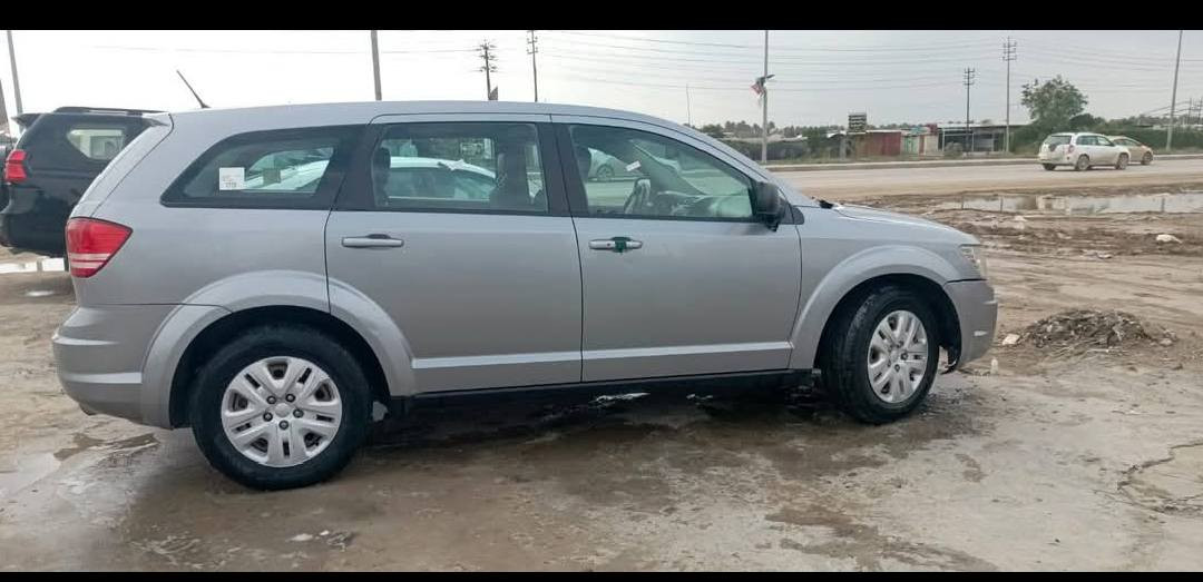 دودج جورني 2015  رقم ذي قار سيارة  باسمي تحويل مباشر  4 اسلندر 2400 مكينه و كير وحداديه جيدة سيارة نضيفه وجاهزة مكاني بابل الحله تواصل خاص
او ع رقم ***********
