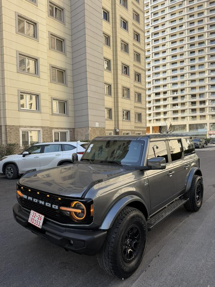 Ford Bronco 2024
برونكو 2024
فوول فوول واحد على واحد
ماشية 5 الاف
شاشة كبيره
خمس كامرات
رادار ٣٦٠
محرك 4 سلندر  تيربو 
كشنات جلد و تدفئه و ستيرن تدفئة
مواصفات و نظافة مبين
يجي شكل جديد ثقف يختلف 
سيارة جديد جديد نظافة ٪؜100
بيها قطعتين صبغ حادث سطحي بدون دواخل و بدون شاصي
كير و محرك و اكسل و كهرئيات جديد ما مفتوح بيها كله شركة

سعر 300

0770 445 2620
