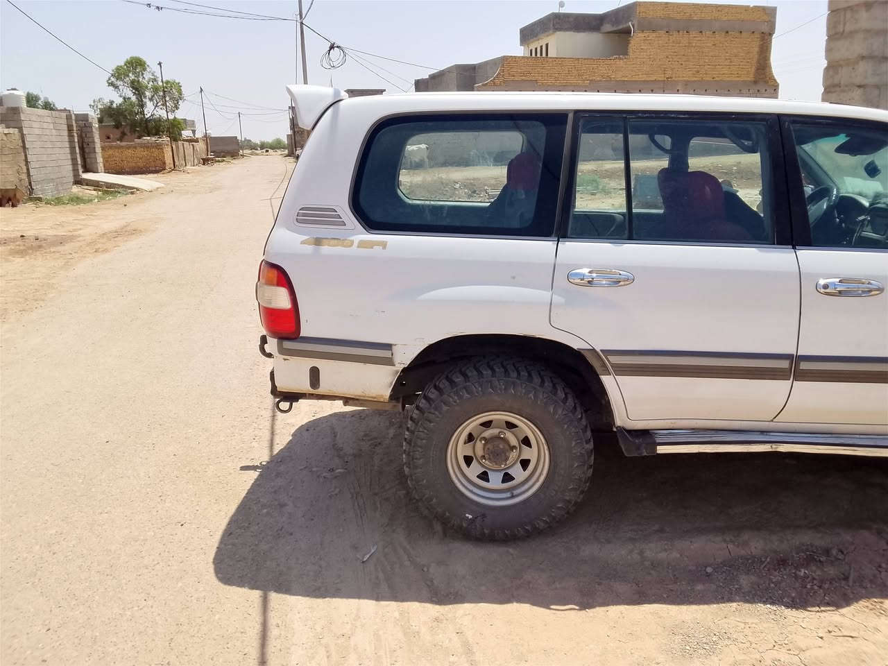 لانكروز مونيكا للبيع رقم سليمانية
مكانها ديالى بلدروز بسعر مناسب 
للاستفسار الاتصال بالرقم 
***********
