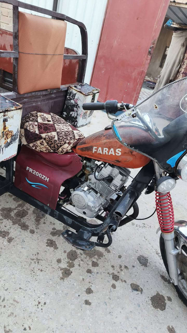 سلام عليكم ستوته ليفان فرس اوراق اصولي موديل 2013  كامله مكمله مكينه دايوان لاتنقيص ولاتبخير دبلات جدد توني شادهن تايرات جدد شاصي لاخياس ولا فطر بدي جديد الستوته مال جناي مرتبها كلش المكان البصره قضاء المدينه ابو غريب السعر خاص رقم الهاتف
***********
